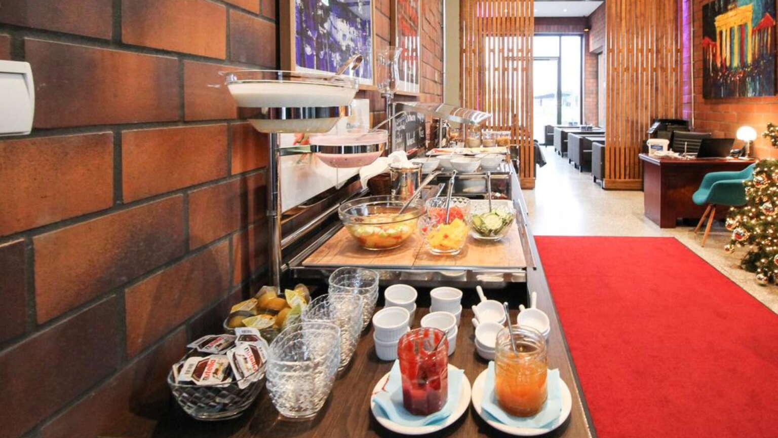 hotel bufeet fruehstueck